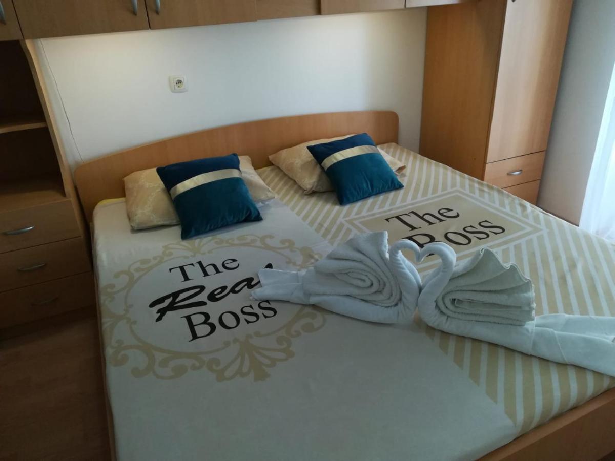 Apartment And Room Hudoletnjak Šilo Zewnętrze zdjęcie